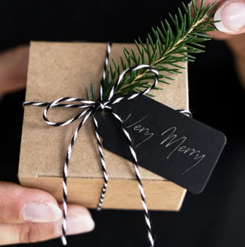 Preview: Dekobeispiel mit Bäckergarn Schwarz-Weiss - 50m - Partydeco