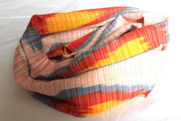 Preview: RAINBOW Usbekischer Ikat Schal 3