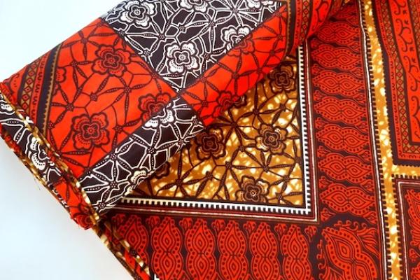 RED-SQUARES waxprint