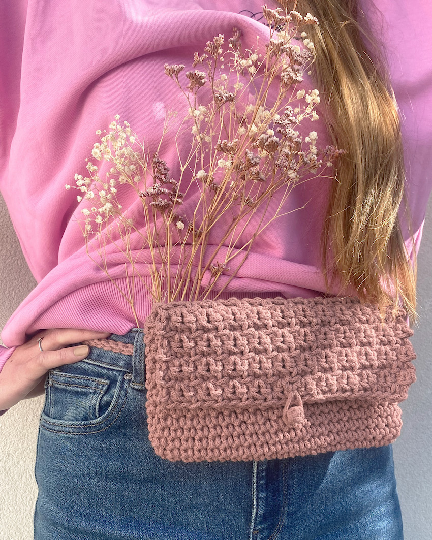 gehäkelte Tasche aus Bobbiny Garn